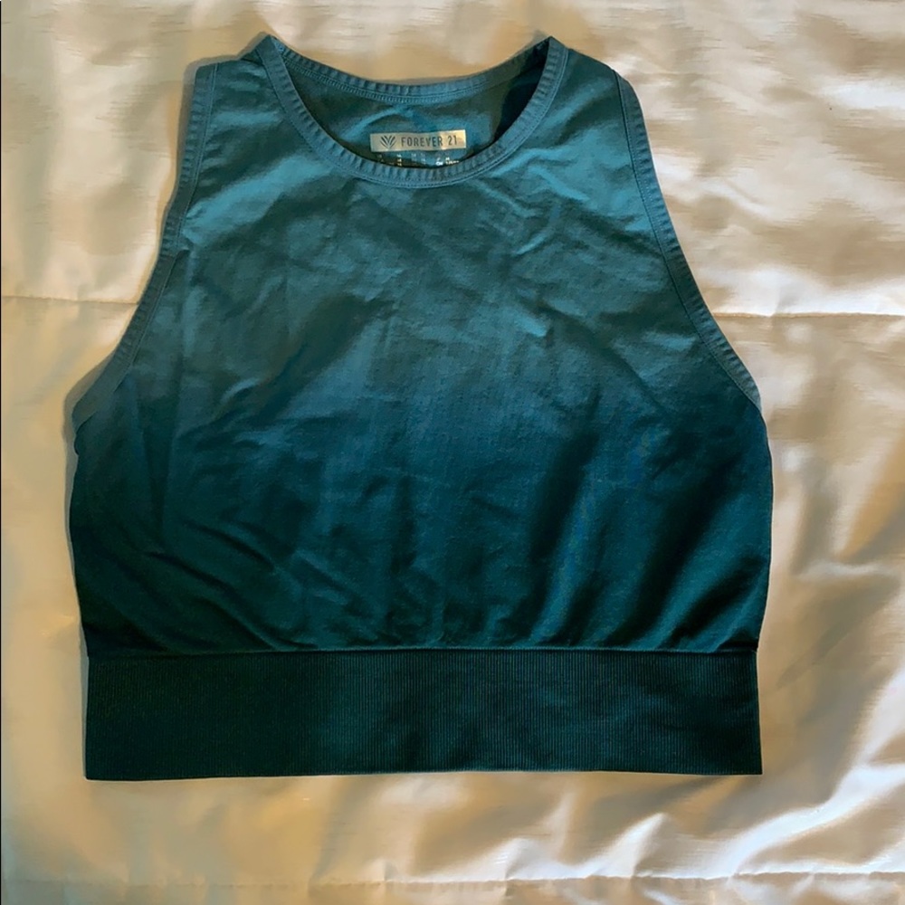 Workout crop top/ sports bra (unpatted)